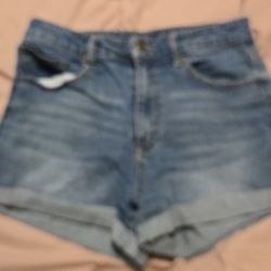Size 7 Jean Shorts