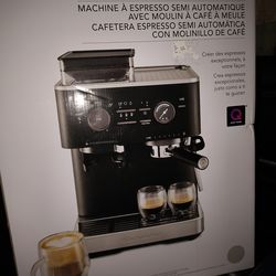 Kitchen aid  Expresso machine