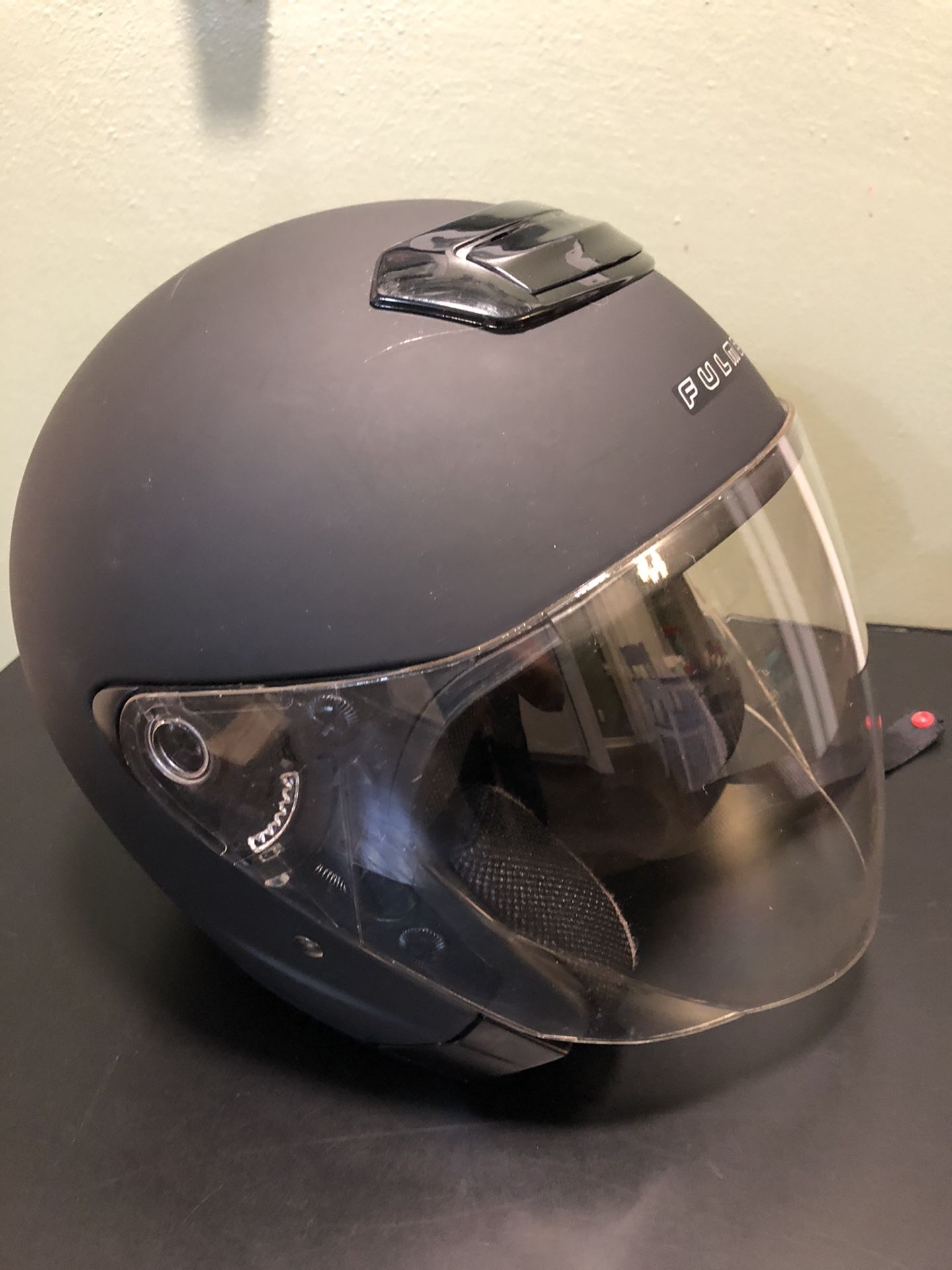 Fulmer adult size M motorcycle helmet