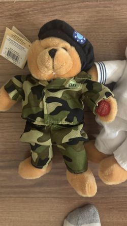 New Chantilly lace army bear with tags needs batteries
