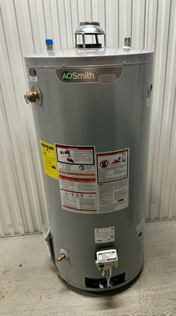 A.O. Smith 74-Gallon Natural Gas Water Heater (75,100 BTU) (Scratch & Dent)