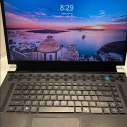 Alienware X17 r2 Gaming Laptop 