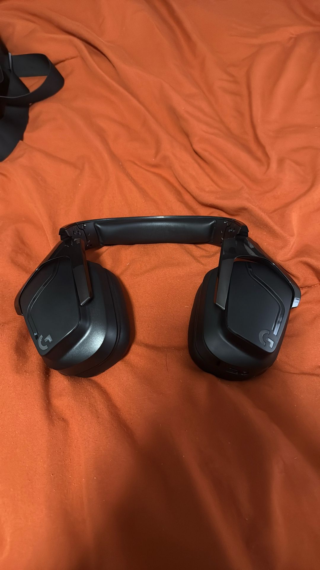 Logitech G935 Gaming Headset