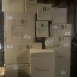 (14pcs) Gg Gold Leaf Collection. Make An Offer!