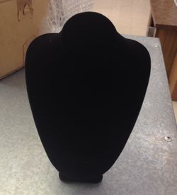 Necklace or chain stand