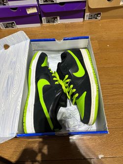 Nike sb dunk neon j packs