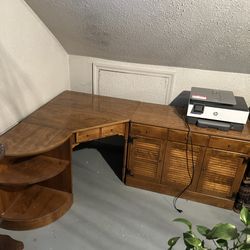 Ethan Allen 4 Piece Desk