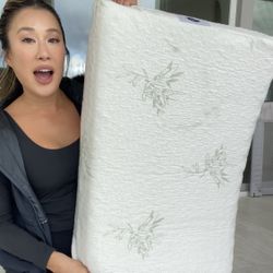 Petique Bamboo memory foam orthopedic pet bed for dogs, cats, and small animals