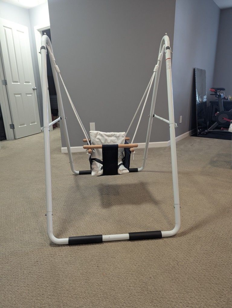 Collapsible Baby / Toddler Swing