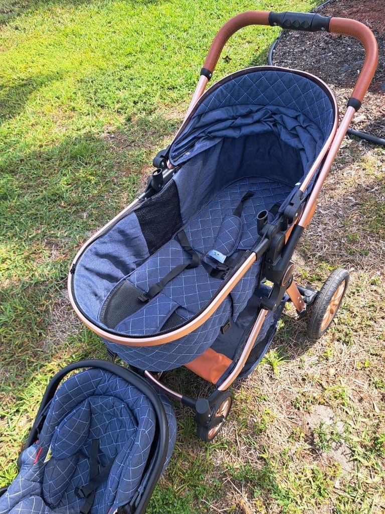 3 In 1 Deluxe Stroller Like New