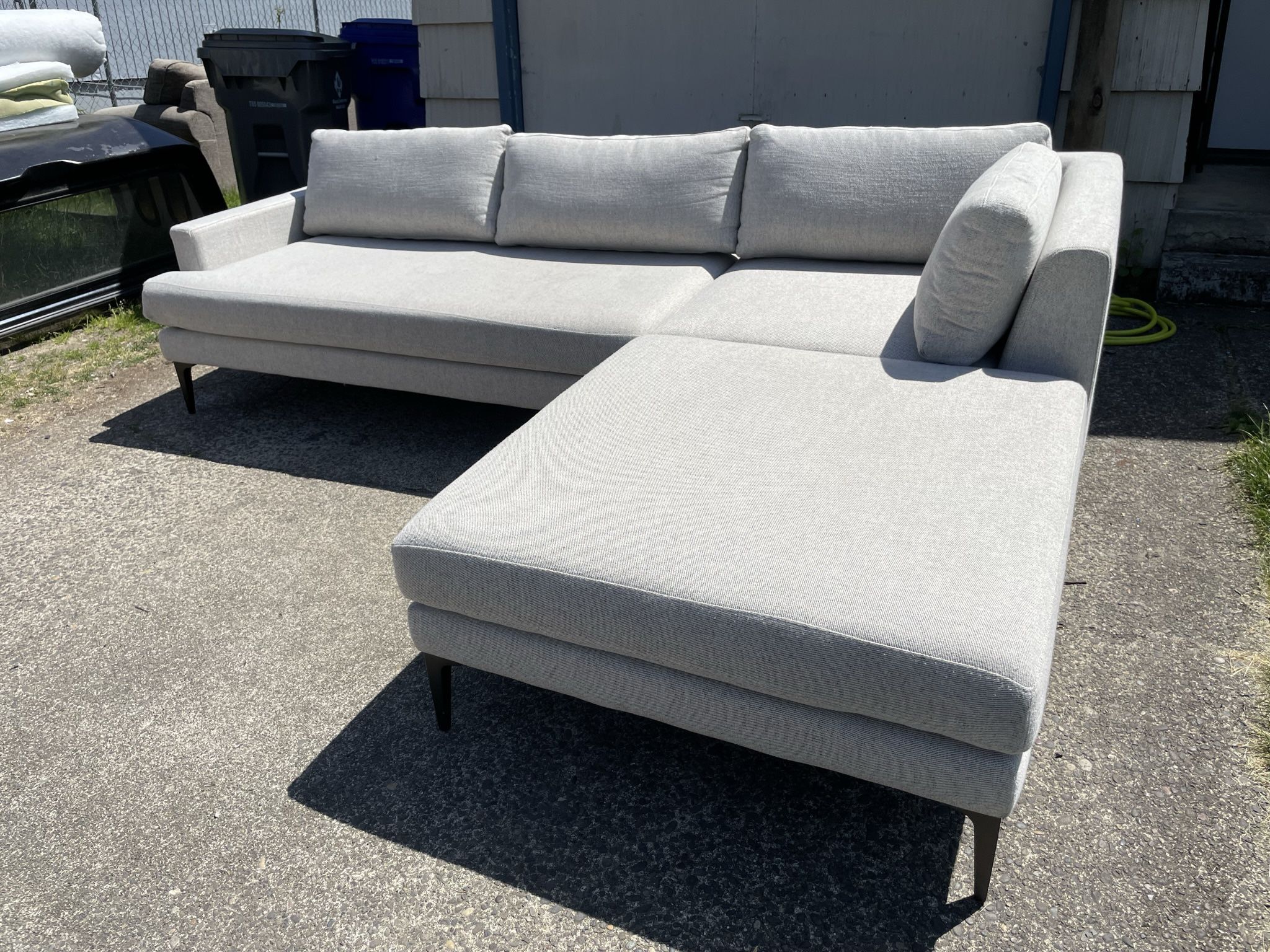 West Elm Sectional! Delivery Available🚚