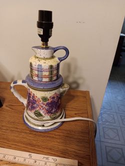 Julie Ueland pair of lamps for nightstands