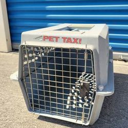 Medium Size Animal Dog Kennel Travel Rescue Pet Carrier w/ Handle