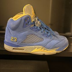 Jordan 5 Laney 