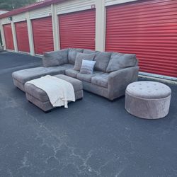 FREE DELIVERY - Gray Sectional 