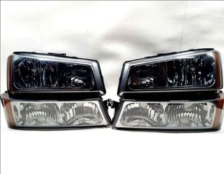 Headlights for 03-06 Chevy Silverado Avalanche  Smoked Headlamp Set