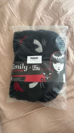 Emily the Strange x Mic Otaku