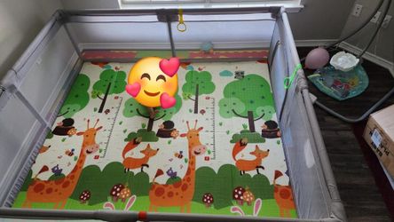 Used Big size playpen (without Playmat)