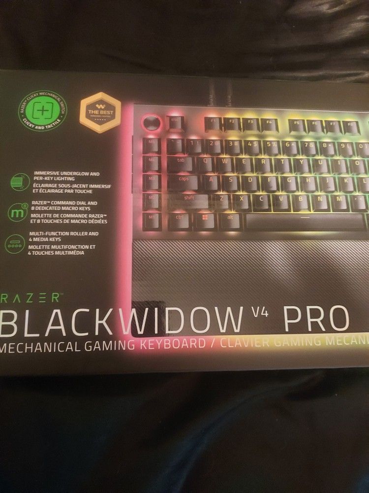 Blackwidow V4 Pro New