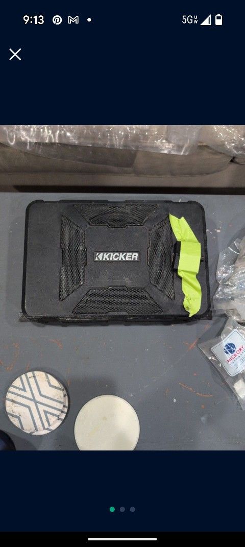 Kicker Hide Away subwoofer