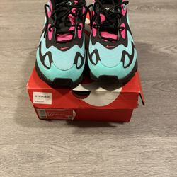 Nike Air Max 95 Essential 