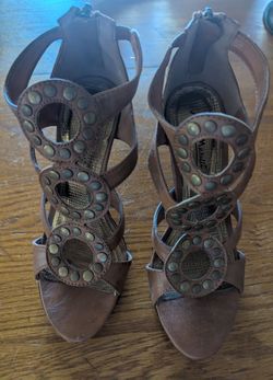 Camel Color Shoes