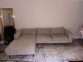 L shape section couch