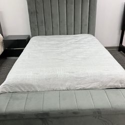 Valencia Grey Velvet Queen Bed Frame With Storage Bench 