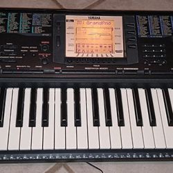 Yamaha PSR-330 Workstation Keyboard Synth Piano MIDI with Power Supply and Pedal 