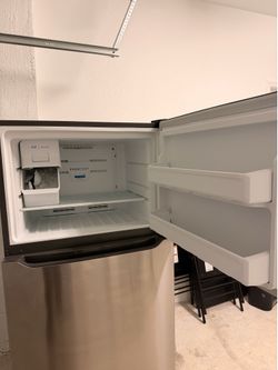 Frigidaire  refrigerator