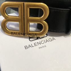 Balenciaga Belt.   30-42