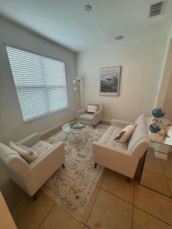 Living Room Set – Sofa & 2 Chairs - Excellent Condition