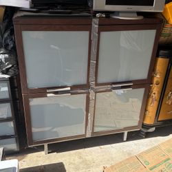 Cabinet / TV Stand 