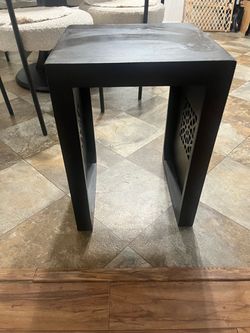 Black Wood End Table / Side Table – $10