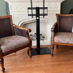 2 Chairs And A Stand For Flat Screen 