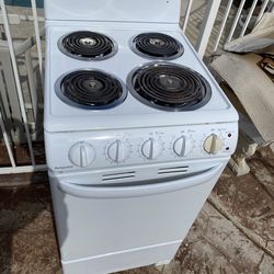 20” Freestanding Electric 4 Elements Stove