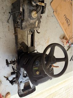 John Deere 100 series chassis and parts
