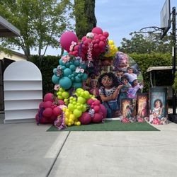 Encanto Set Up