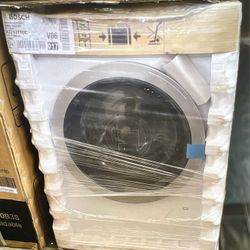 NEW in BOX Bosch 24 IN WASHER  