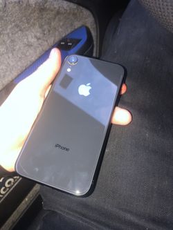 iPhone XR $300 OBO !!!