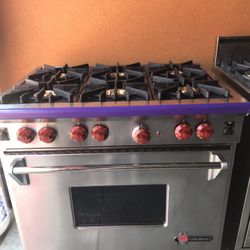Wolf Gourmet Professional Stove 36” Natural Gas  6 Burners 