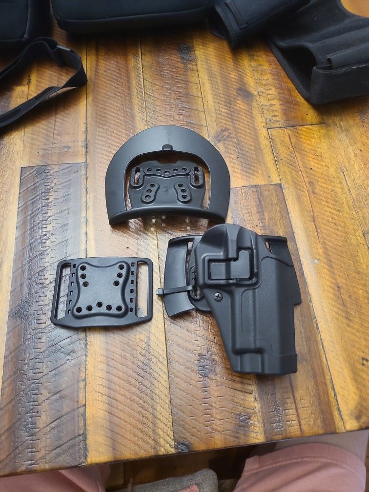 Blackhawk CQC Holster C1209 Sig 220 226