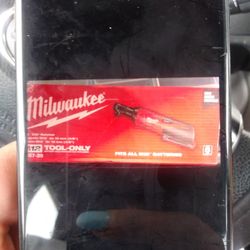 Milwaukee 3/8 Ratchet