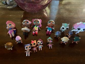 Lol dolls as is$38