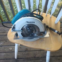 Makita Saw