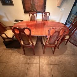 Vintage Thomasville Dining Table & 6 Chairs