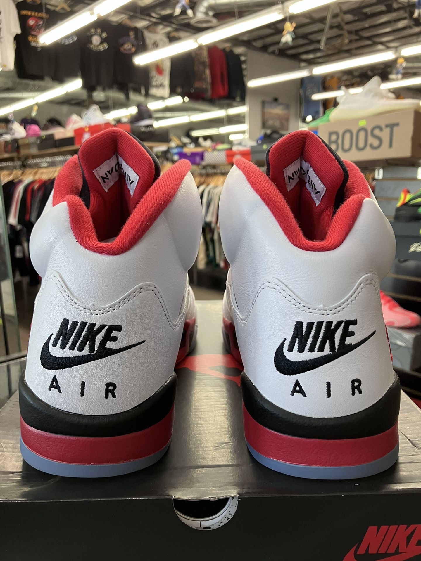 Air Jordan 5 Retro Fire Red Black Tongue