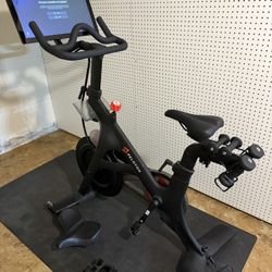 Peloton Bike – Full Set + Accessories – $750