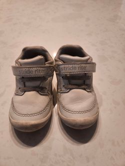 Stride rite baby shoes