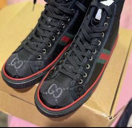 Gucci 77
